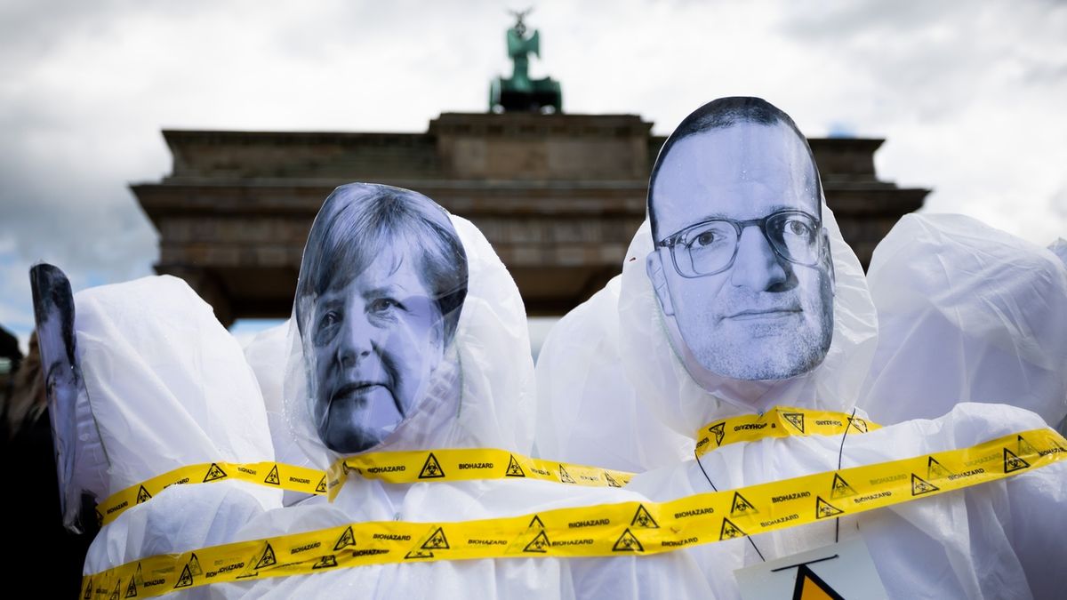 Pandemie stála Německo 300 miliard eur